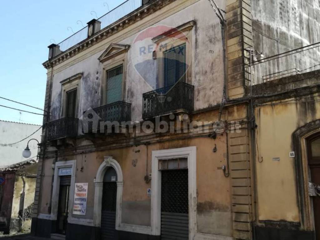 Casa indipendente a Giarre in Via Emanuele Filiberto - Foto 3
