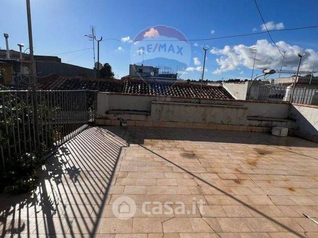 Casa indipendente a Giarre in Via Emanuele Filiberto - Foto 5