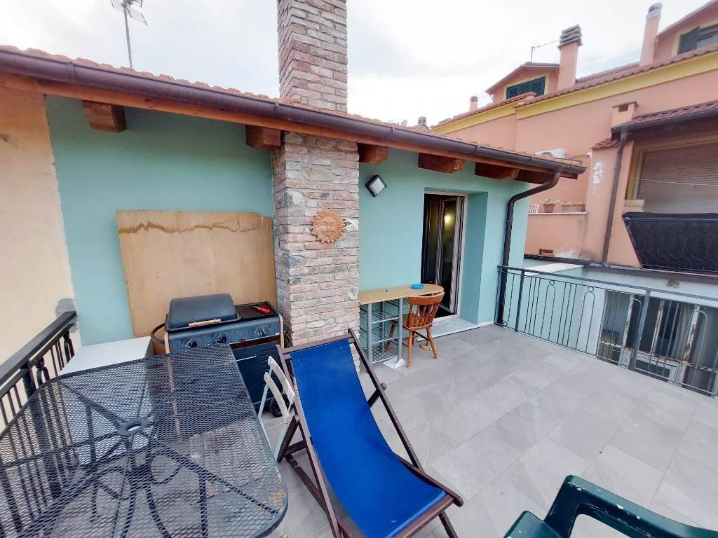 Casa indipendente a Albenga in Vico Fierè, 7 - Foto 2
