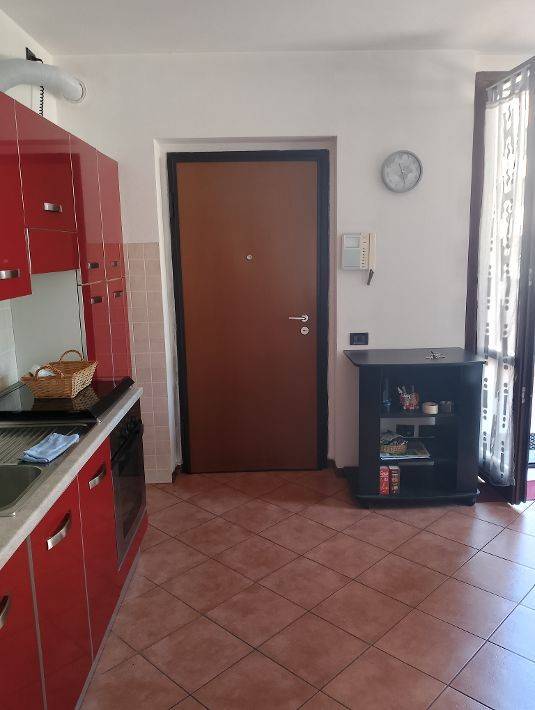 Appartamento a Besozzo in Via 25 Aprile, 3 - Foto 4