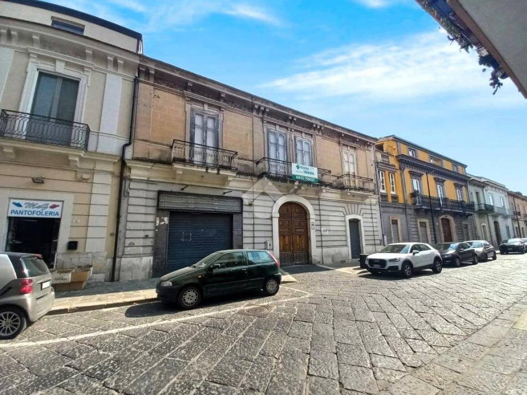 Palazzo / stabile a Santa maria a vico in Via Appia, 416 - Foto 2