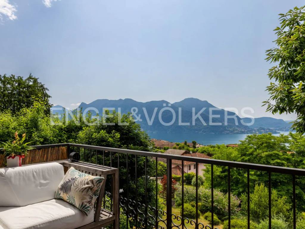 Villa a Arizzano in Via Firenze, 28 - Foto 2