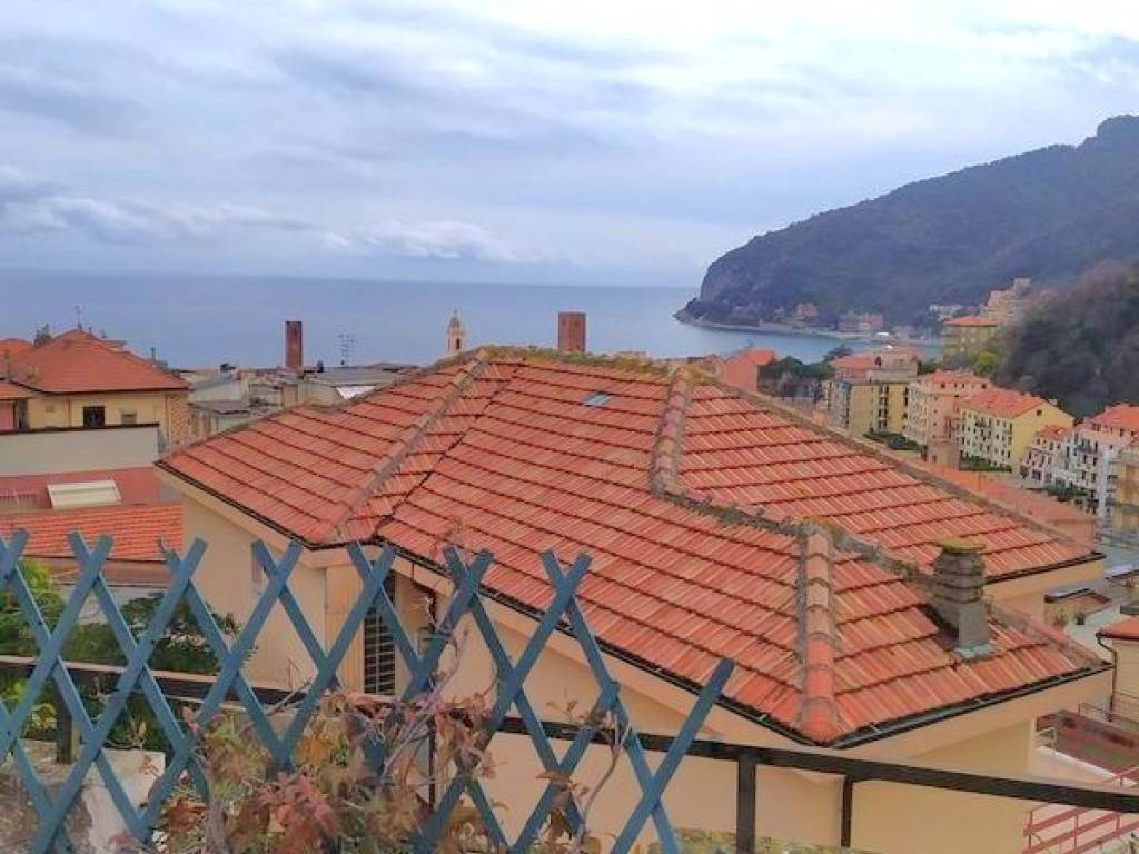 Appartamento a Noli in Via Luigi Defferrari - Foto 2