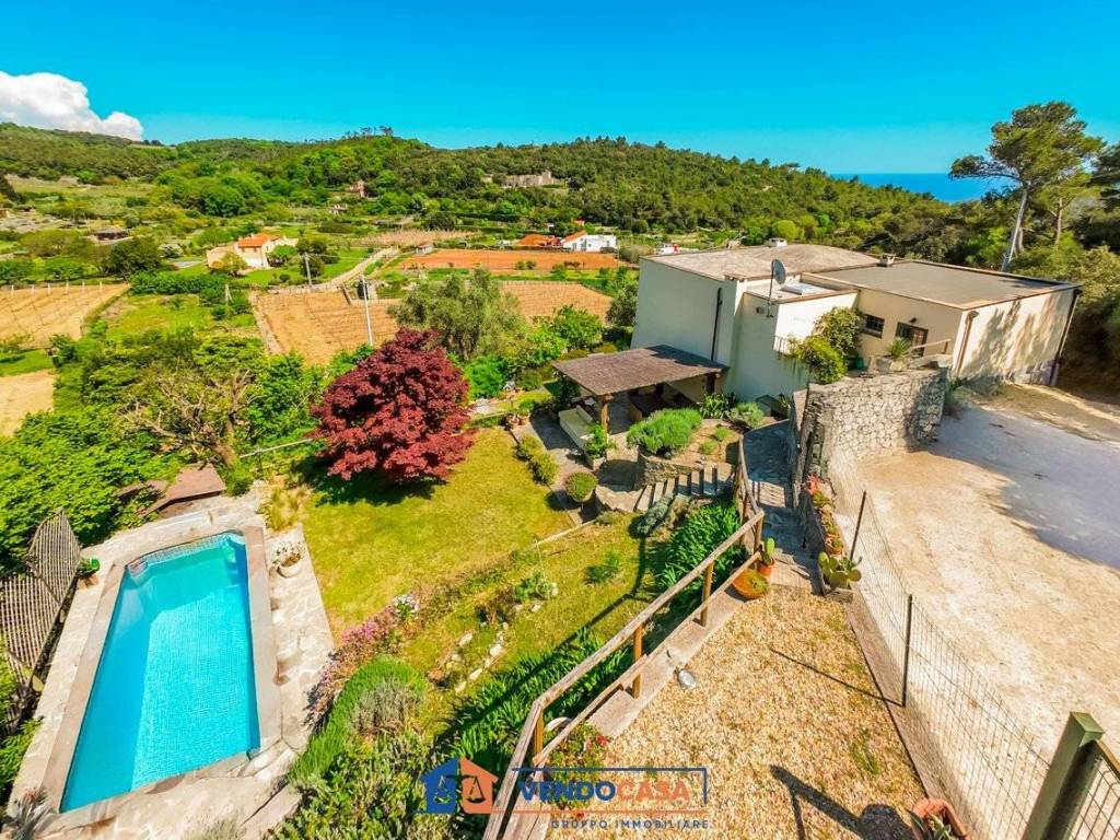 Villa a Finale ligure in Località Isasco, 14 - Foto 2