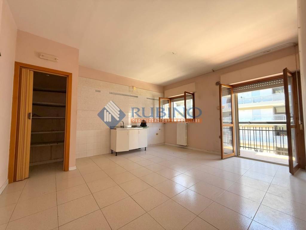 Appartamento a Trani in Via delle Tufare, 39 - Foto 4