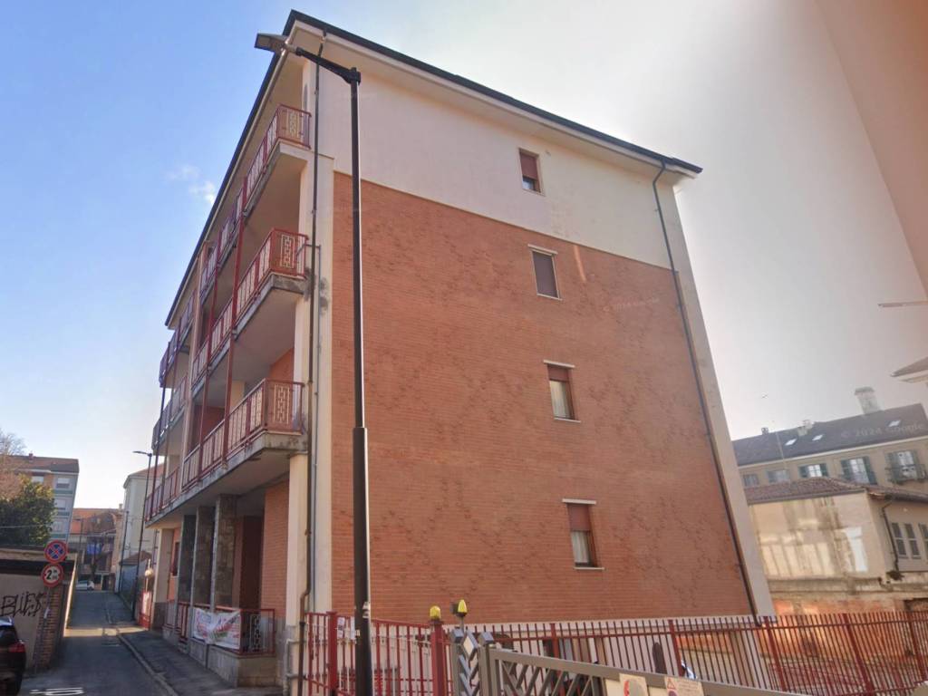 Box / garage a Asti in Via Cesare Ricciardi, 9 - Foto 5