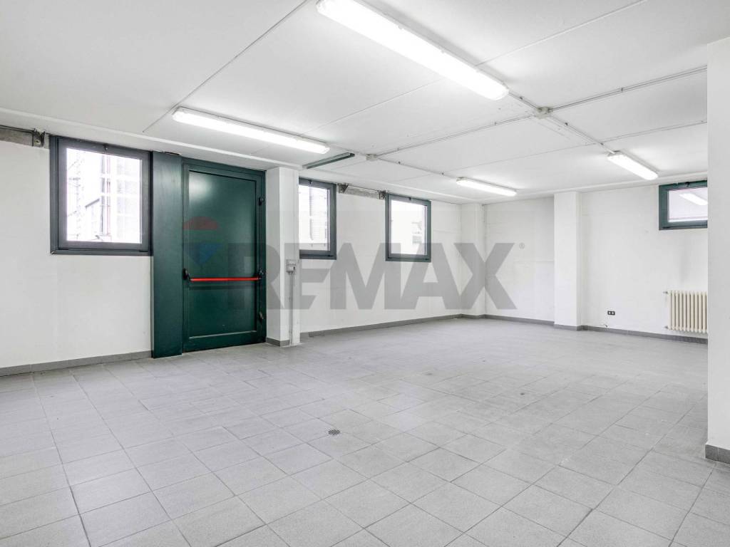 Immobile a Azzate in via 2 giugno, 13 - Foto 2