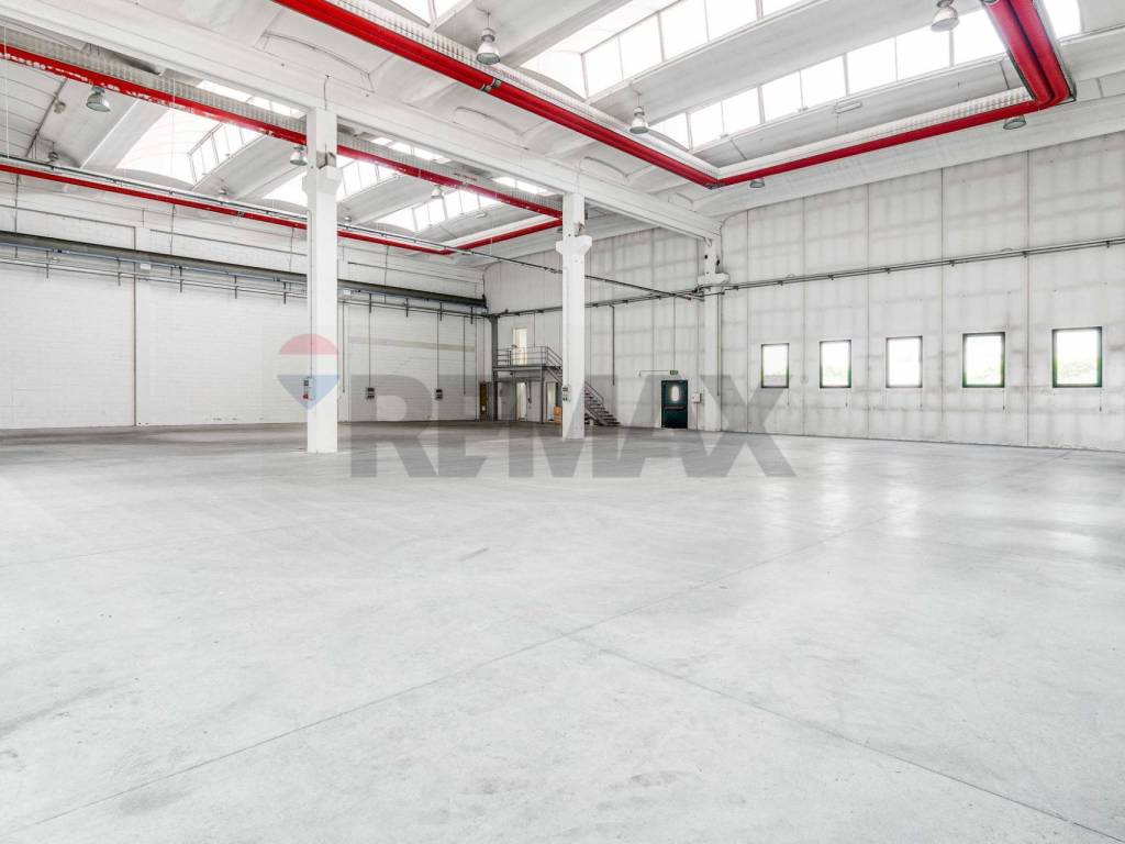 Immobile a Azzate in via 2 giugno, 13 - Foto 4