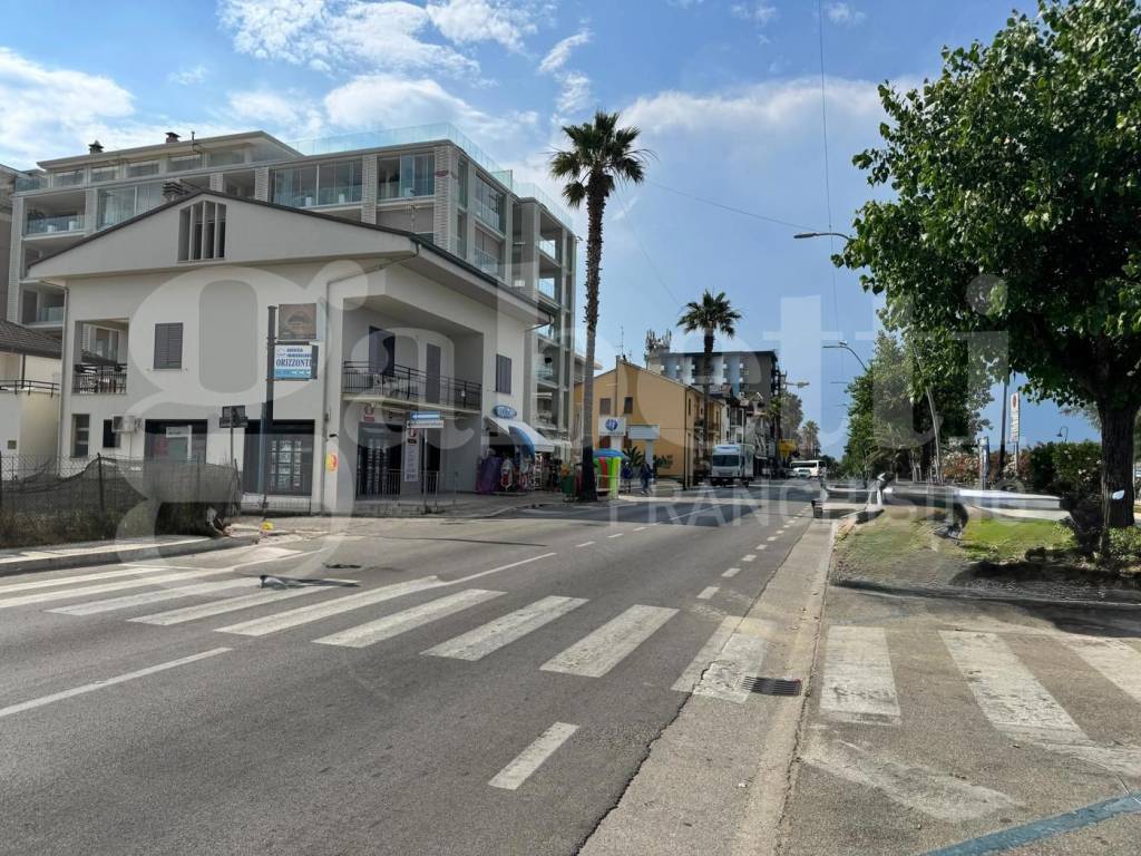 Appartamento a Alba adriatica in Via Gorizia, snc - Foto 3