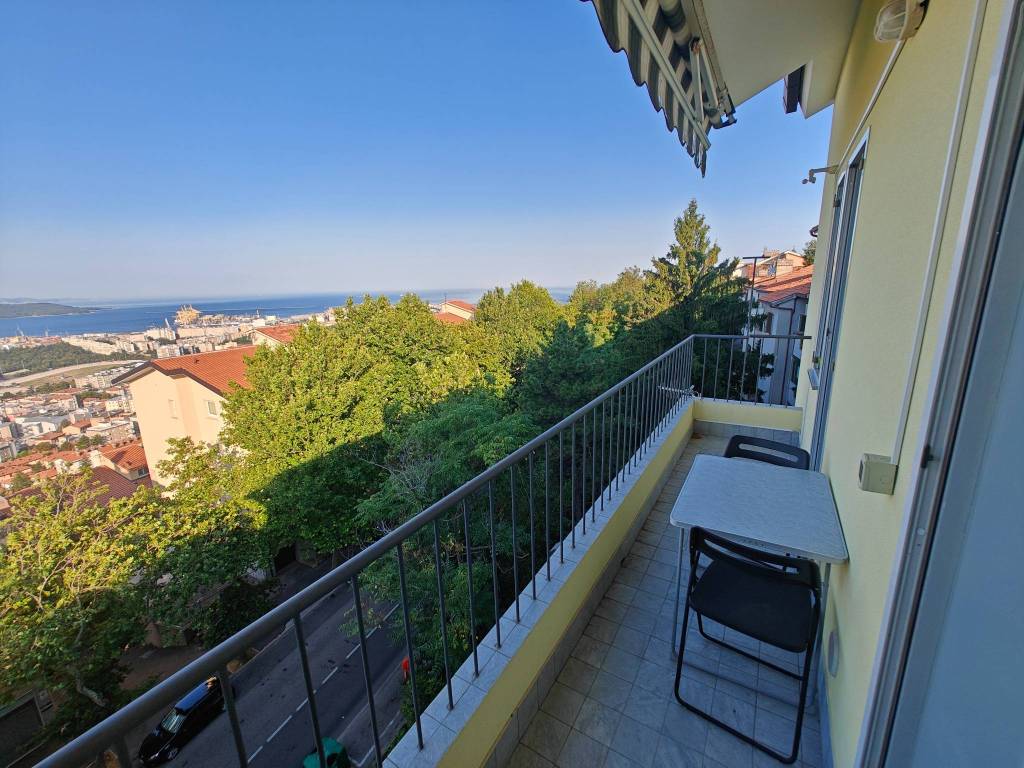 Appartamento a Trieste in Via San Pasquale, 77 - Foto 2