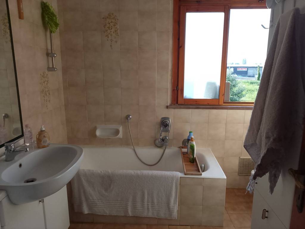 Appartamento a Alessandria in Via Giuseppe Parini, 45 - Foto 4