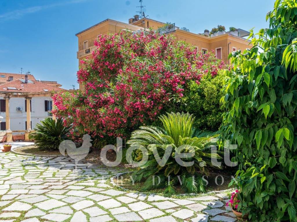 Villa a Imperia in Viale Giacomo Matteotti, 97 - Foto 5
