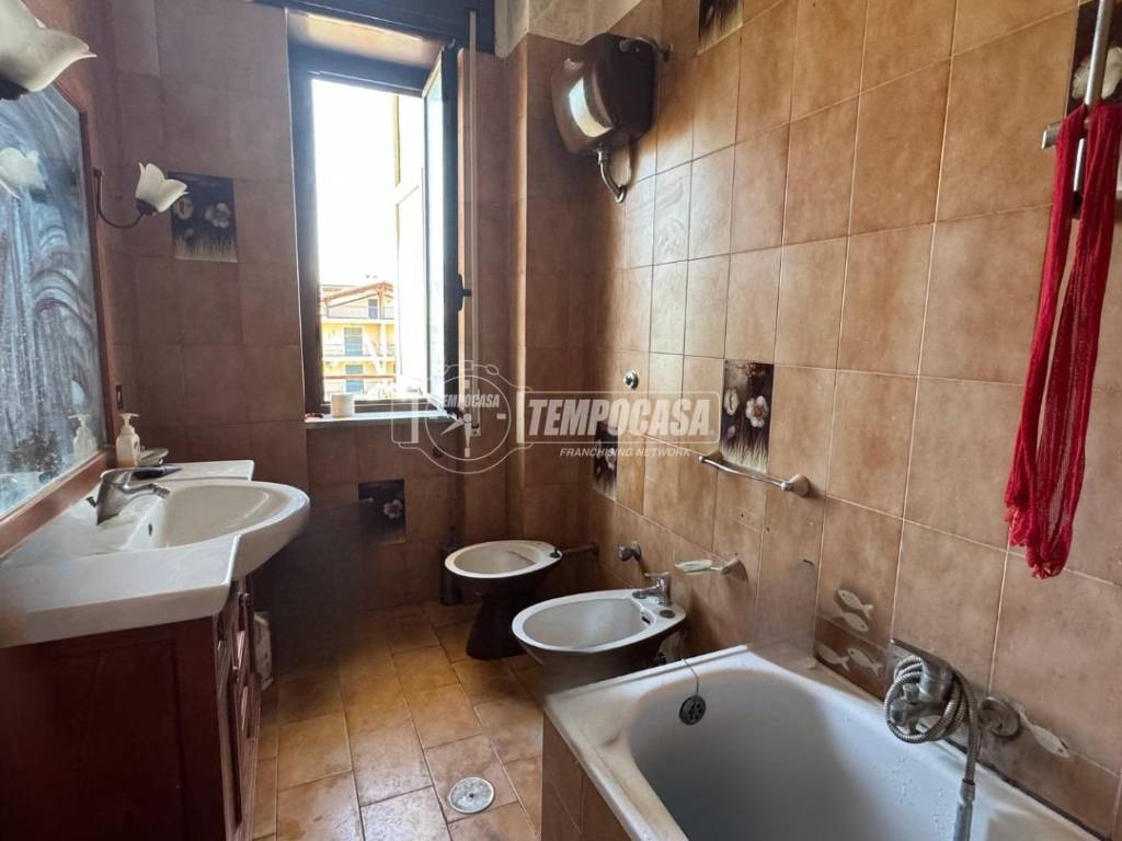 Appartamento a Gricignano di aversa in Via Diocleziano 47 - Foto 5