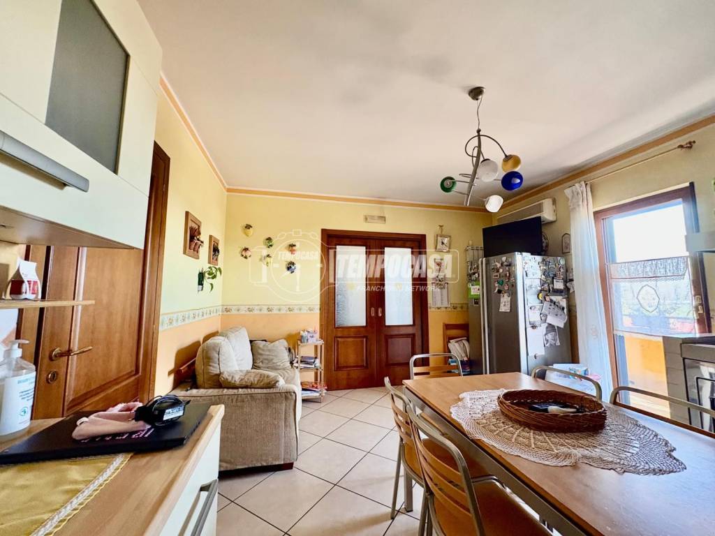 Appartamento a Casaluce in Via Giuseppe Mazzini 13 - Foto 5
