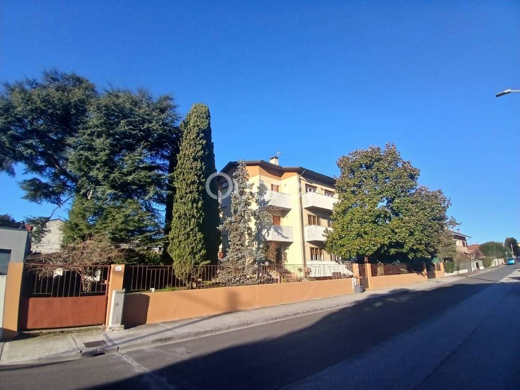 Appartamento a Udine in via zucchi, 37 - Foto 2