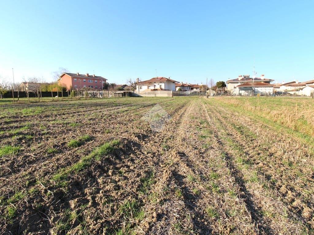 Terreno a Latisana in Via della Pertica - Foto 3