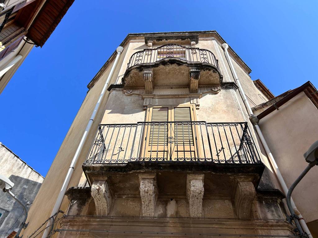 Appartamento a Noto in Corso Vittorio Emanuele - Foto 3
