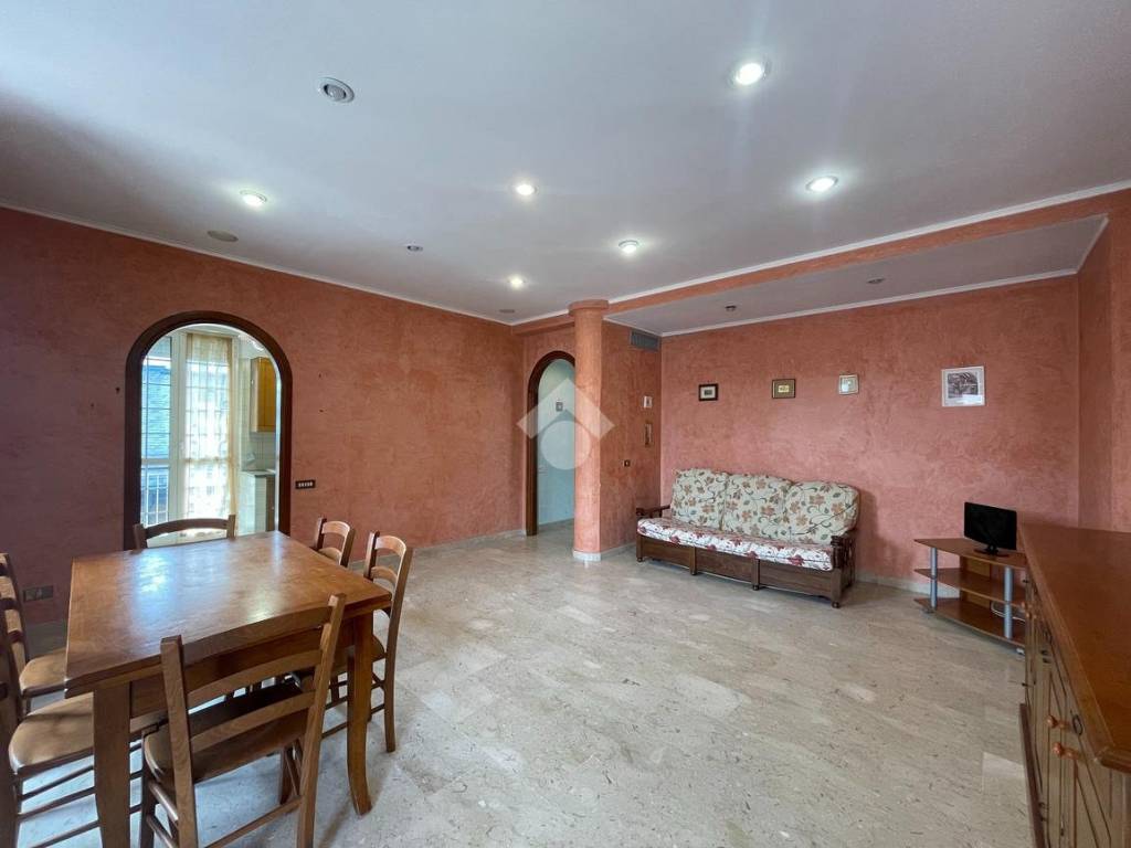 Appartamento a Terracina in Carlo pisacane, 5 - Foto 3