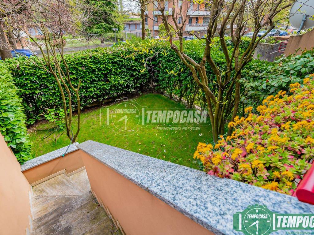 Casa indipendente a Peschiera borromeo in Via cesare pavese - Foto 3