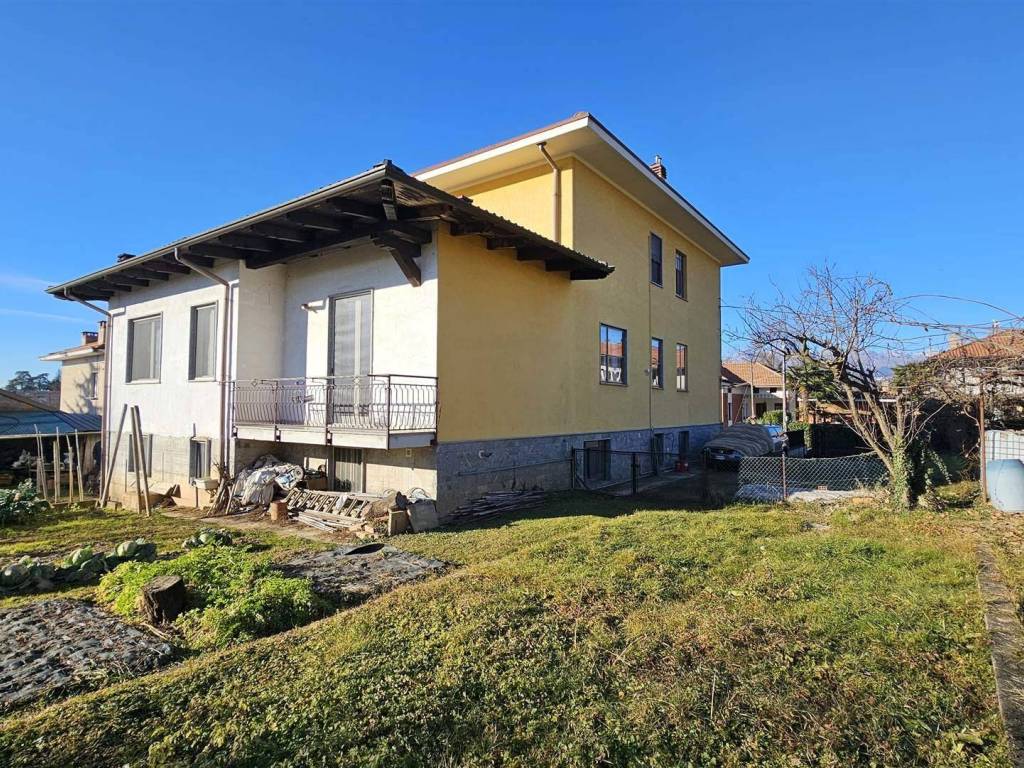 Villa a Lessona in via fratelli tondi, 14 - Foto 3