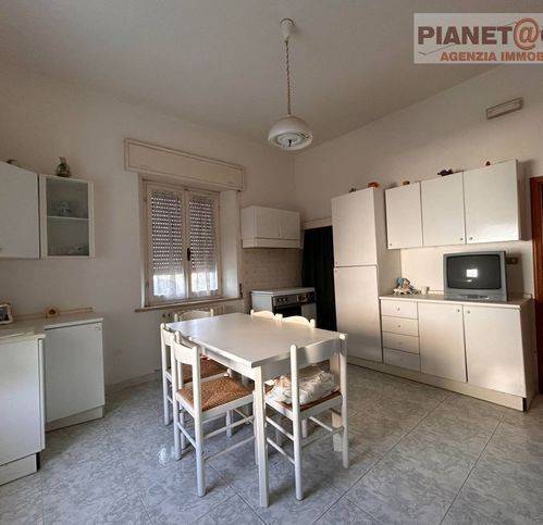 Villa a Castel di lama in Via Chiarini 10 - Foto 5