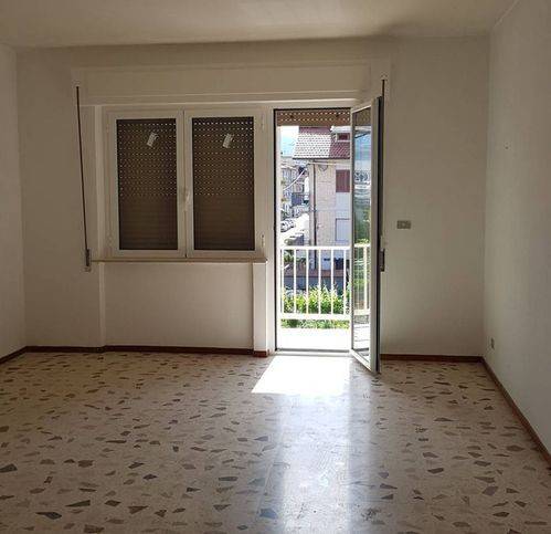 Appartamento a Castel di lama in Via Salaria - Foto 3
