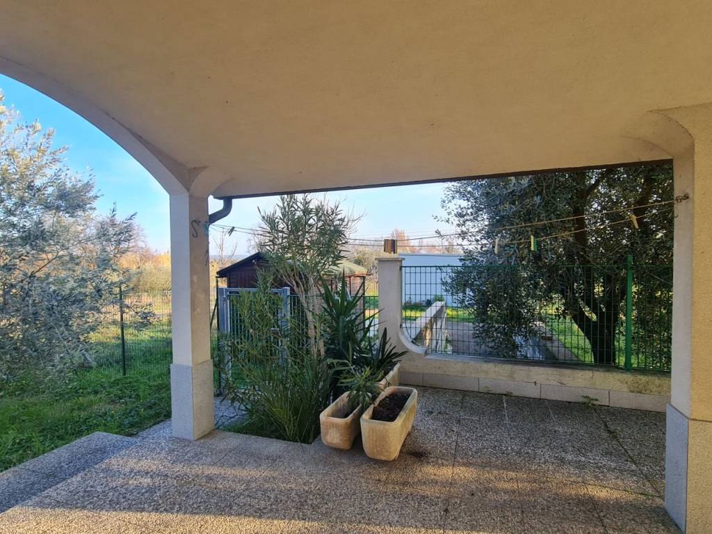 Villa a Castelbellino in Via Dante Alighieri - Foto 5