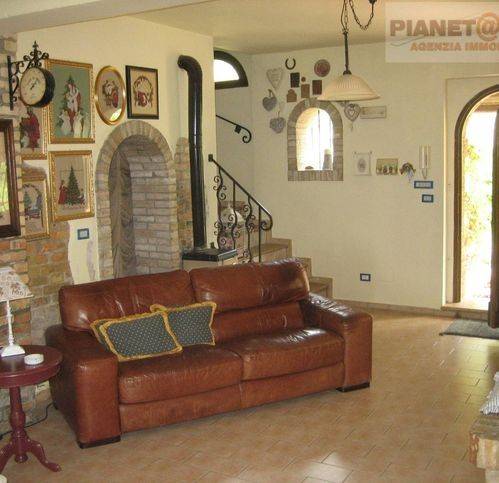 Villa a Ancarano - Foto 4