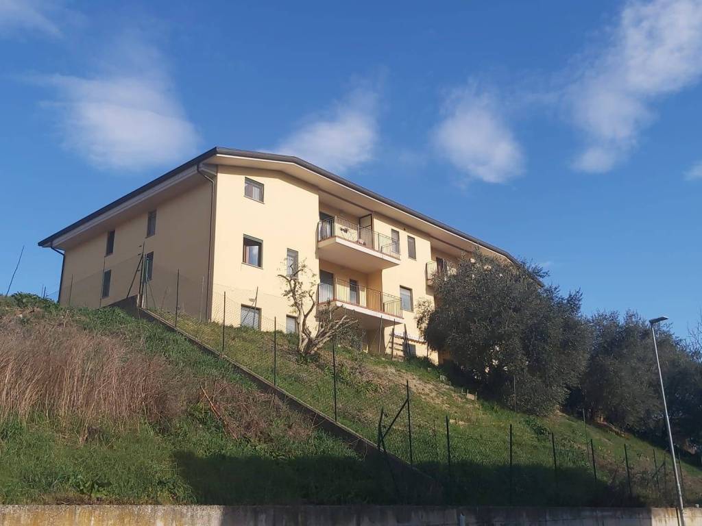 Appartamento a Marsciano in Strada Vittorio Veneto - Foto 2