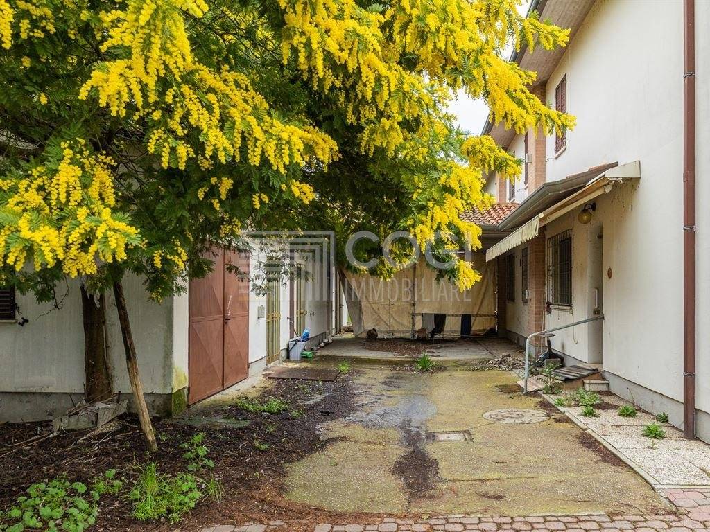 Casa indipendente a Alfonsine in via bassa, 269 - Foto 5