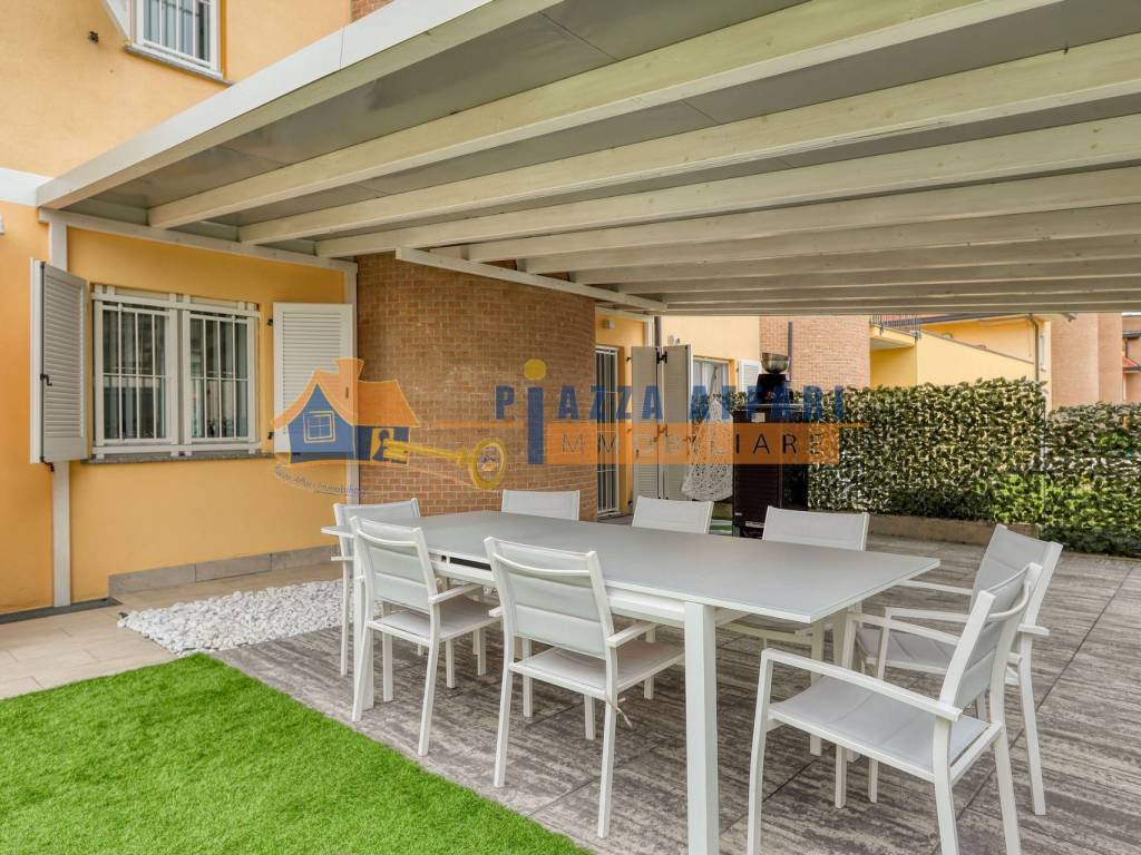 Villa a Carnago in Rione Colombera - Foto 3