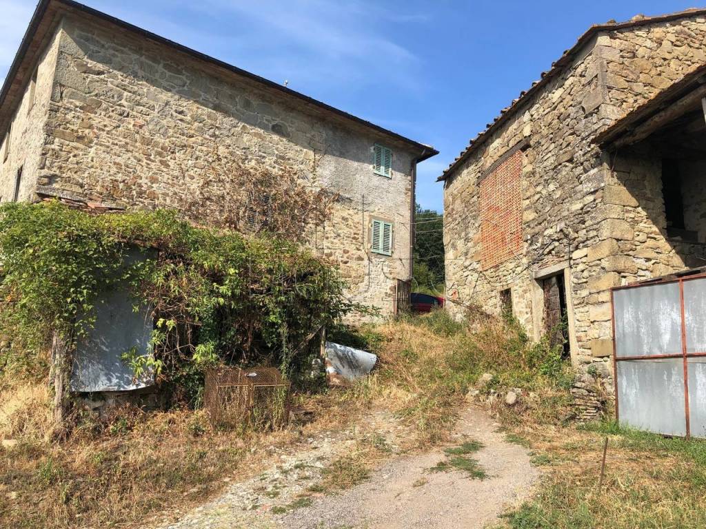 Appartamento a Caprese michelangelo in Via Trecciano - Foto 3