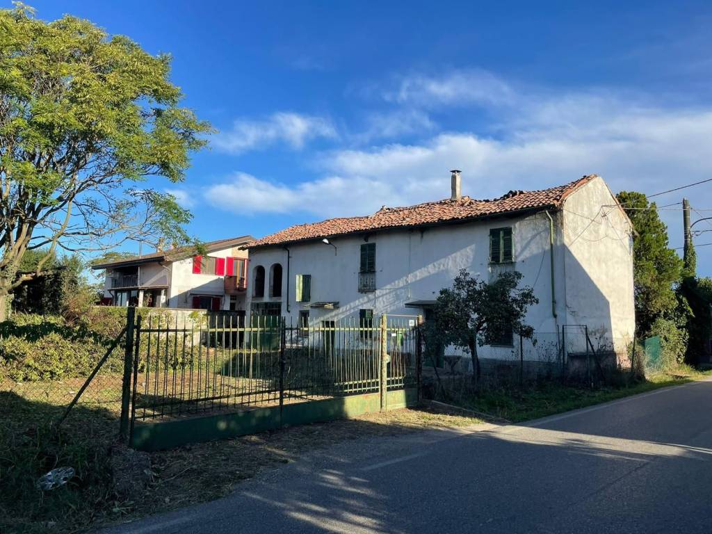 Rustico / casale a Alessandria in Via Novi, 45 - Foto 5