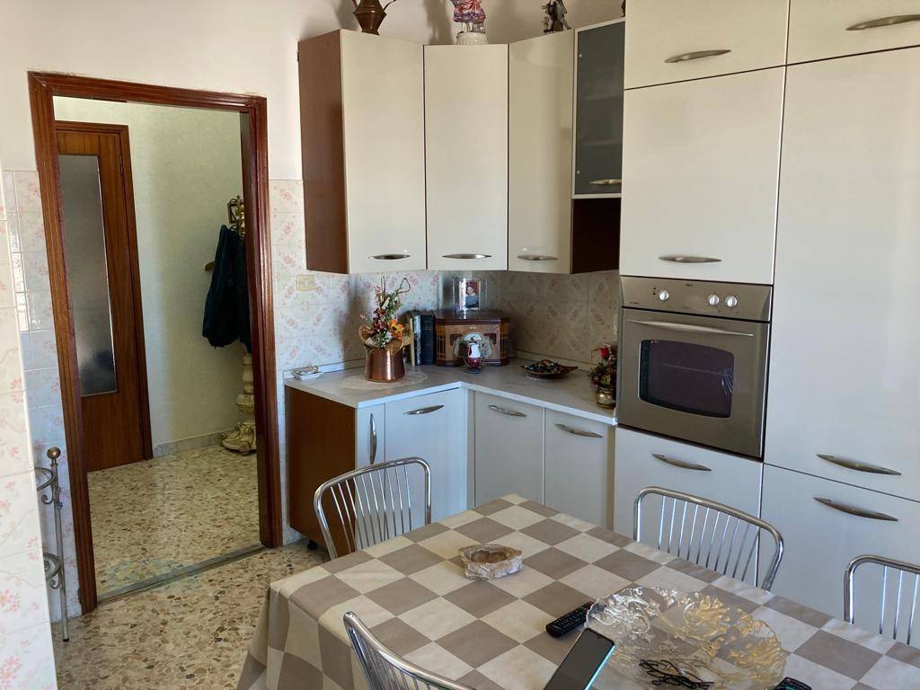 Appartamento a Ceglie messapica in Via Giovanni Amendola - Foto 4