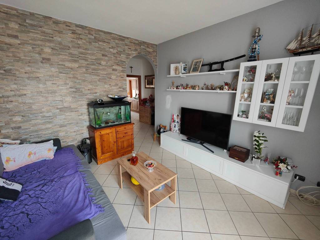 Appartamento a Codogno in Viale Vittorio Veneto - Foto 3