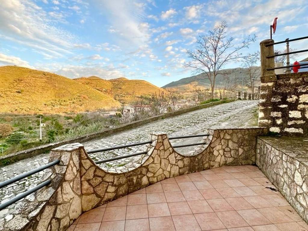 Appartamento a Palazzo adriano in Via Salamone, 69 - Foto 2