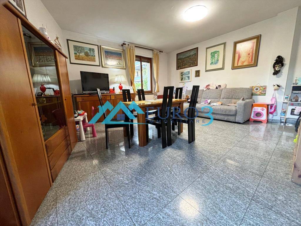 Villetta a schiera a Folignano in Viale Assisi, 82 - Foto 3