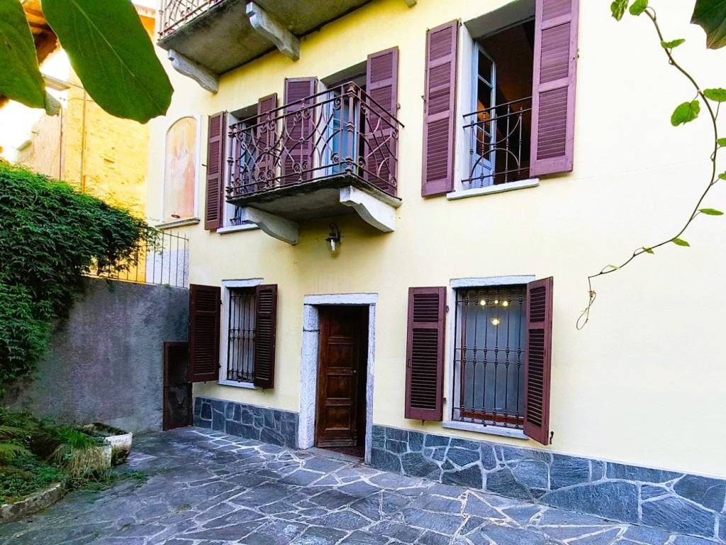 Appartamento a Verbania in Via alla Fontana - Foto 2