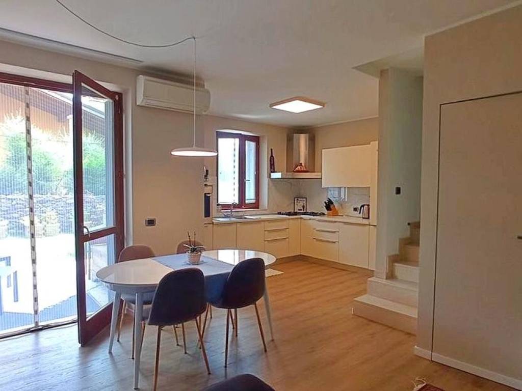 Casa indipendente a Pescantina in Via Mons. Ganassini, 6 - Foto 2