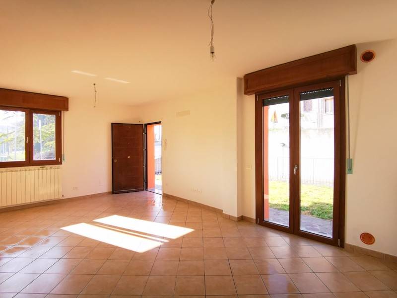 Appartamento a Montegridolfo in Via Gerard Ross Norton - Foto 3