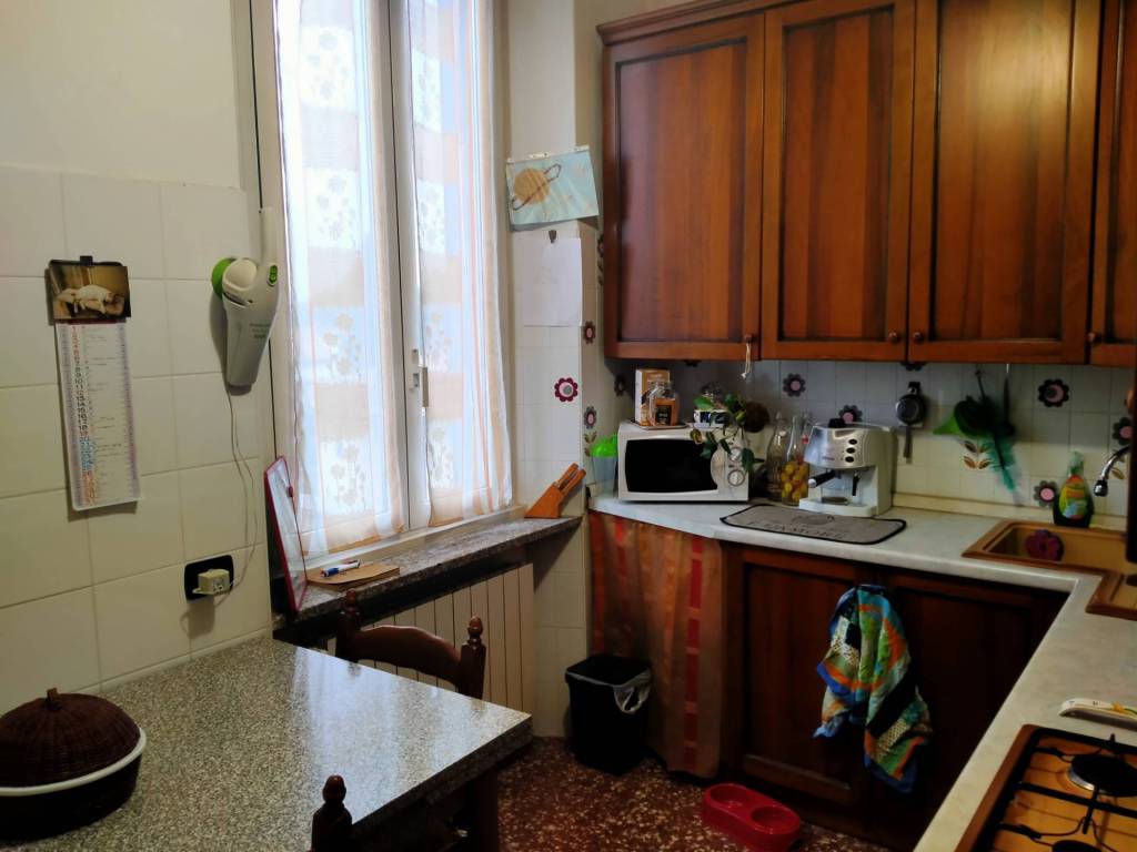 Appartamento a Albizzate in Via Alessandro Manzoni, 7 - Foto 2