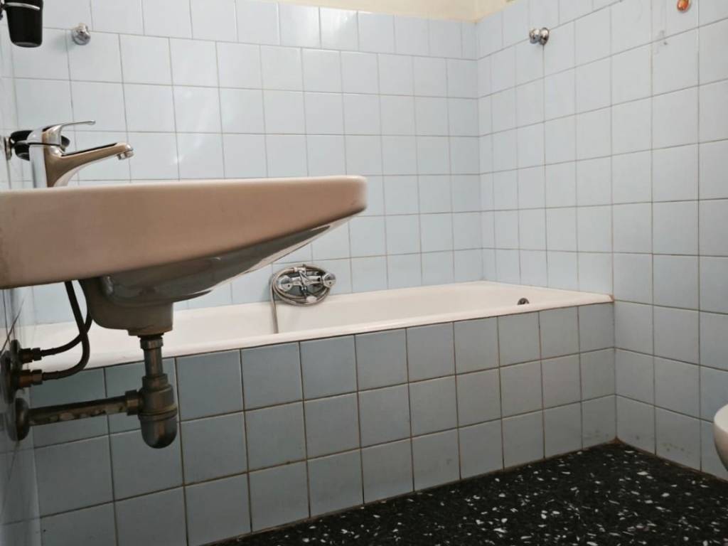 Appartamento a Benevento in Via Antonio Cocchi - Foto 4