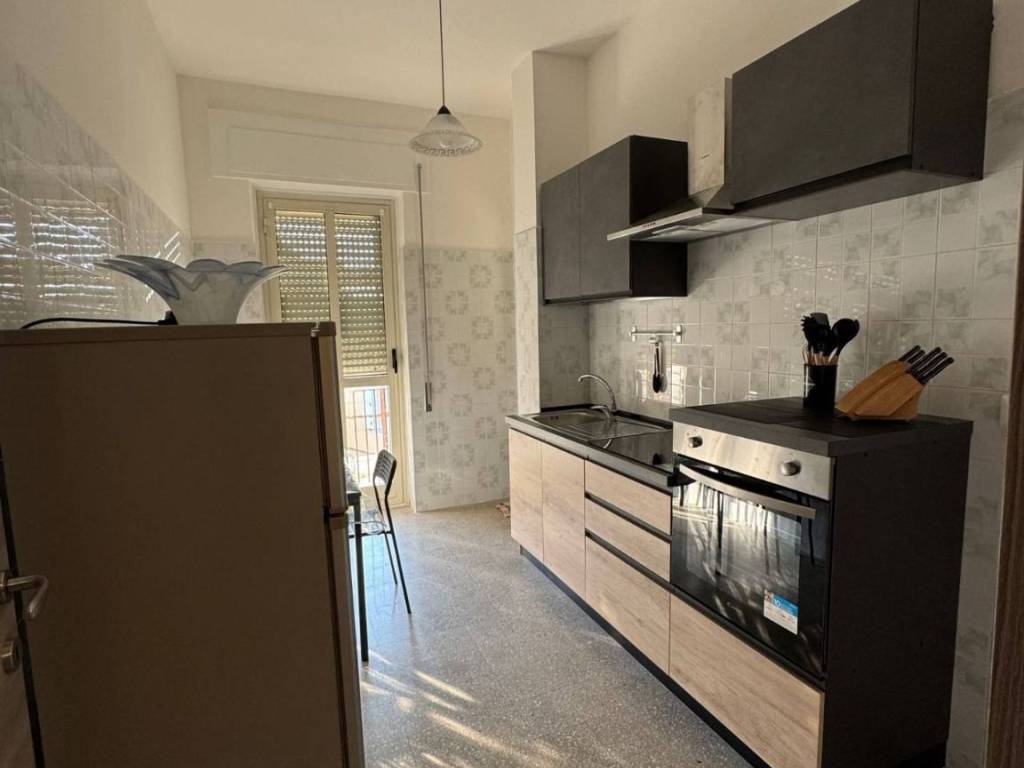 Appartamento a Catanzaro in Via Lungomare Stefano Pugliese - Foto 2