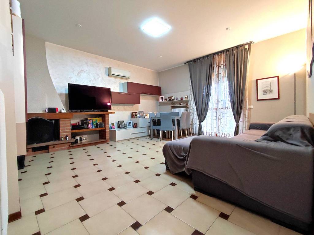 Appartamento a Castel san giovanni in Via Luigi Illica, 11 - Foto 2