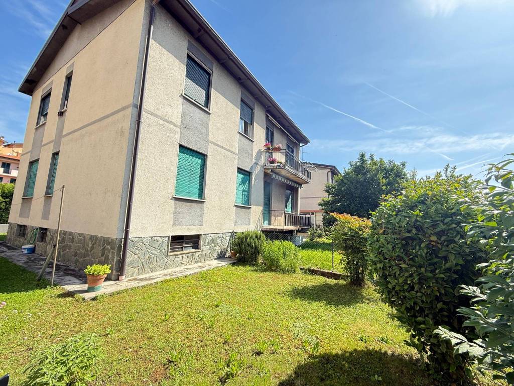 Appartamento a Brivio in Via Como, 26 - Foto 2