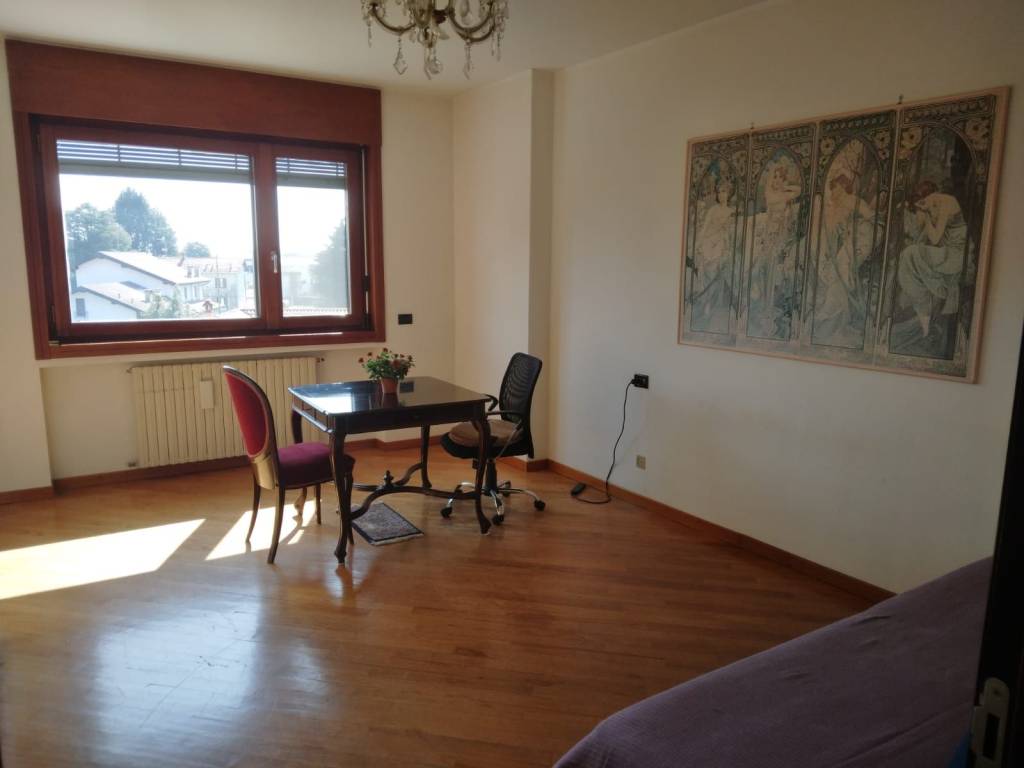 Appartamento a Borgomanero - Foto 2