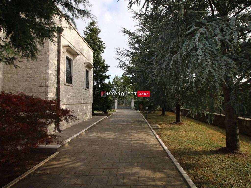 Villa a Fasano in Viale del Castelluccio, 48 - Foto 5
