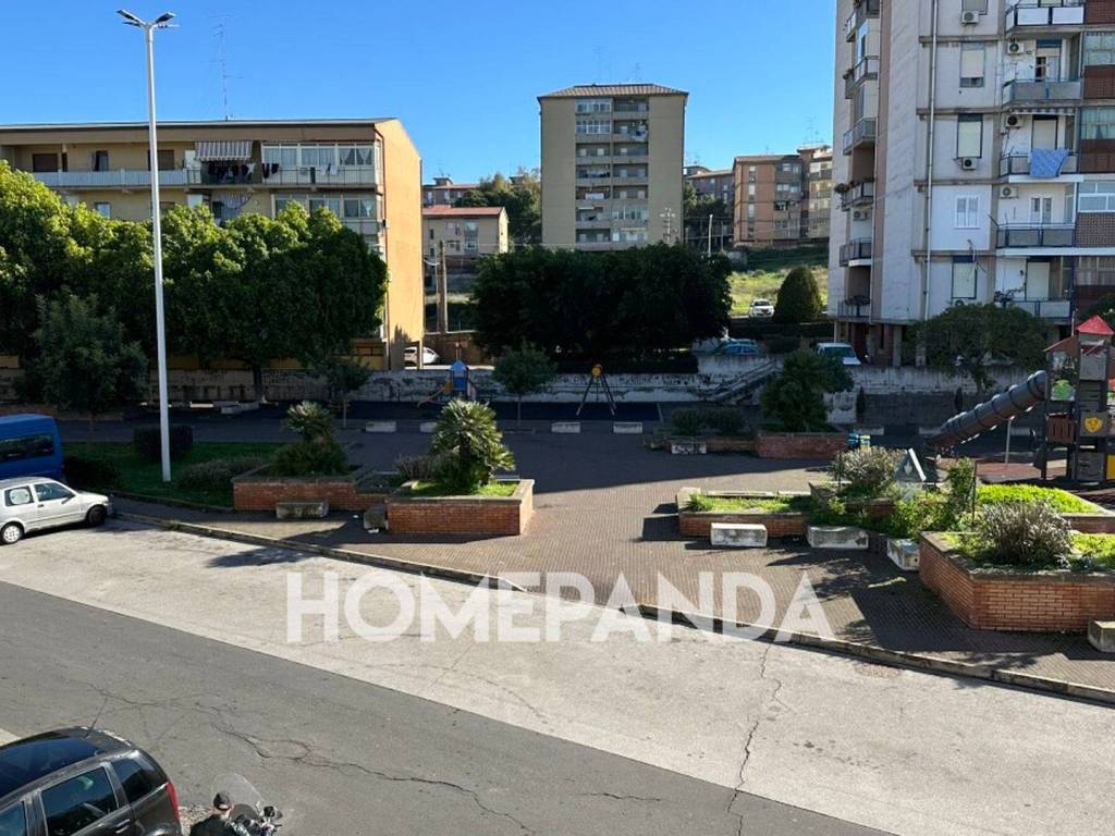 Appartamento a Catania in Piazza Mercato, 15 - Foto 3