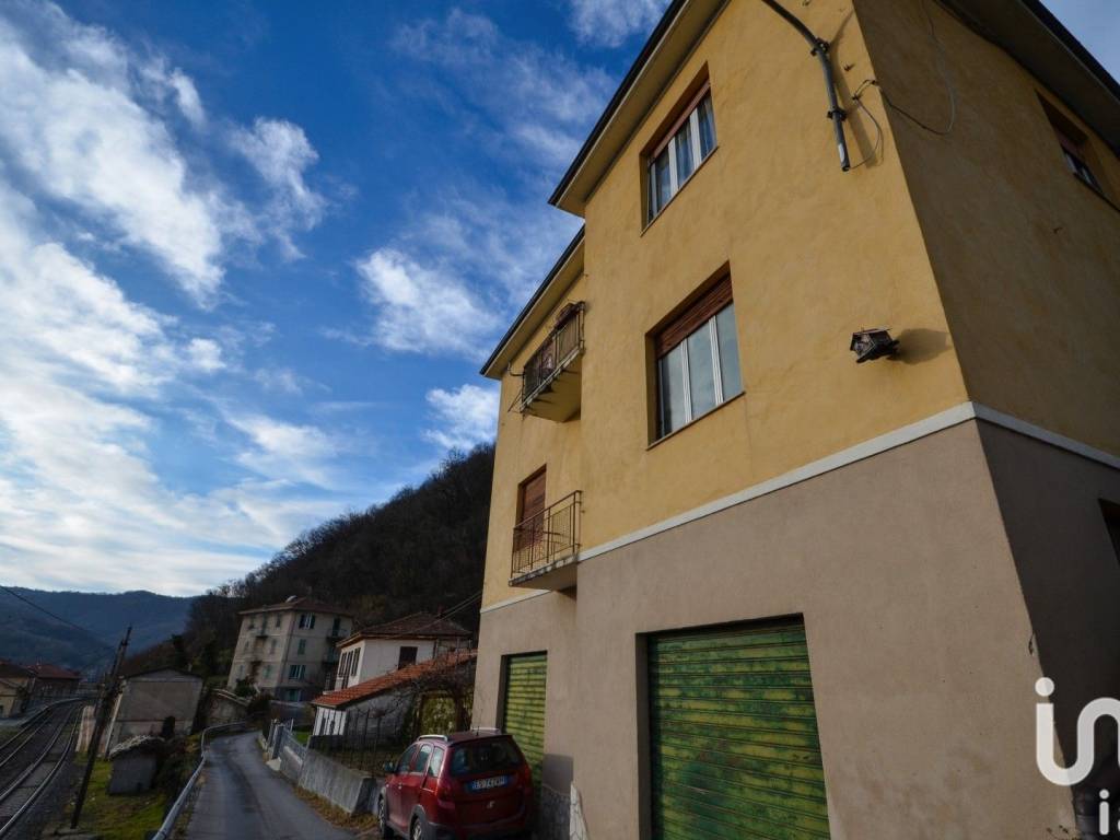 Villa a Cengio in Via Roella - Foto 2