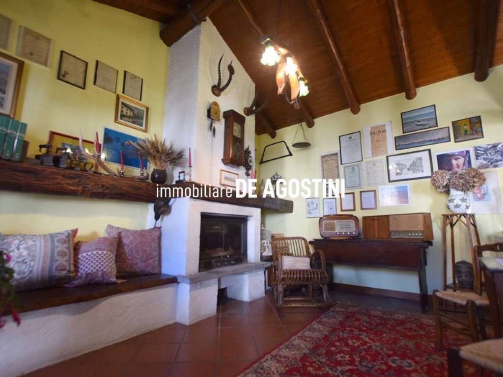 Casa indipendente a Arona in piazza Angelo Gnemmi - Foto 5